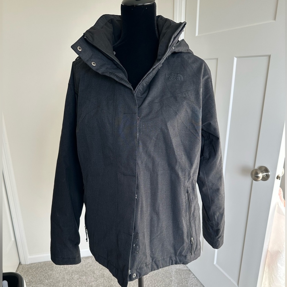 Women’s North Face Snow Jacket‎
